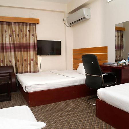 Hotel Blue Bird Dakka Kültér fotó