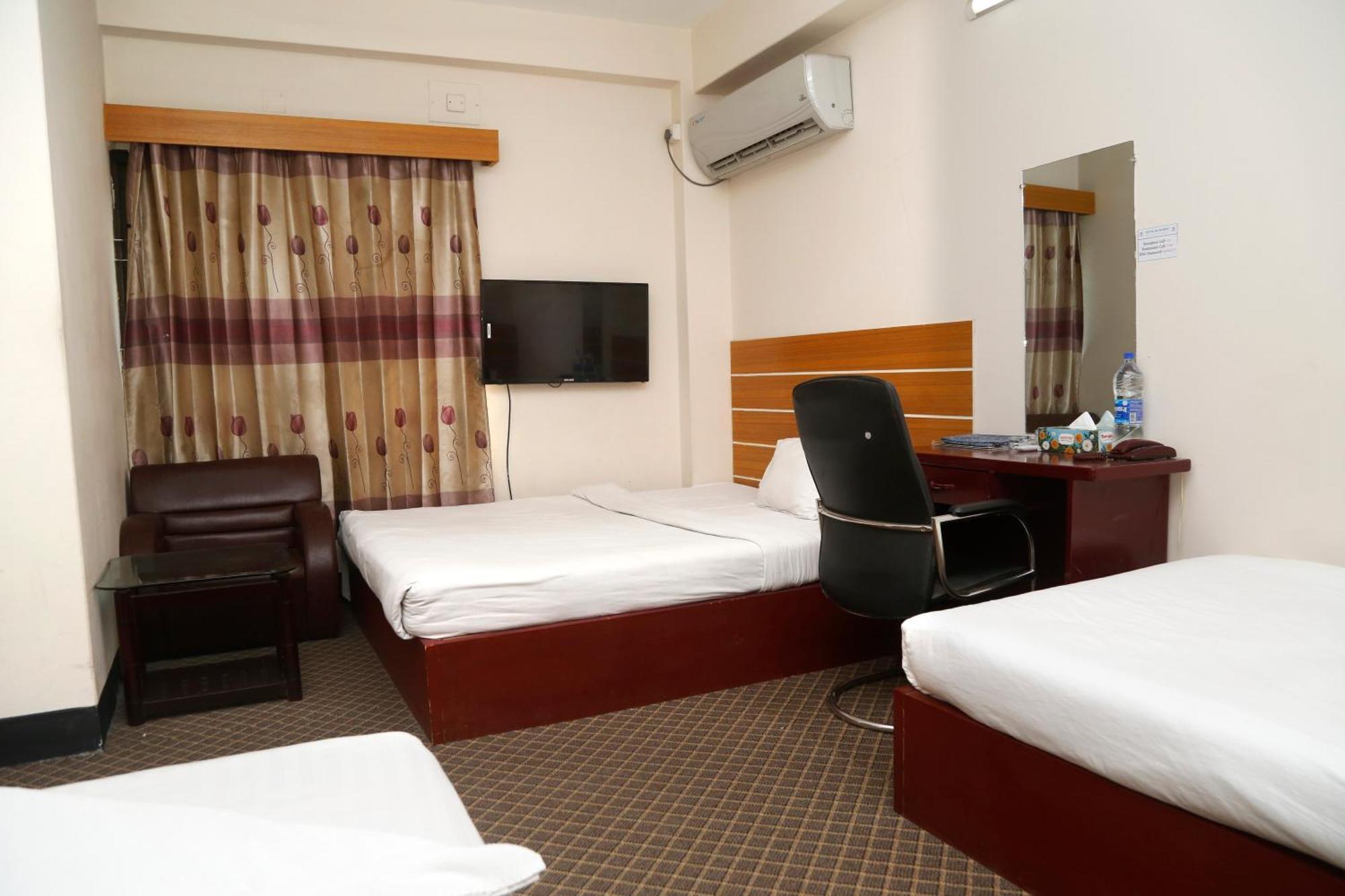 Hotel Blue Bird Dakka Kültér fotó