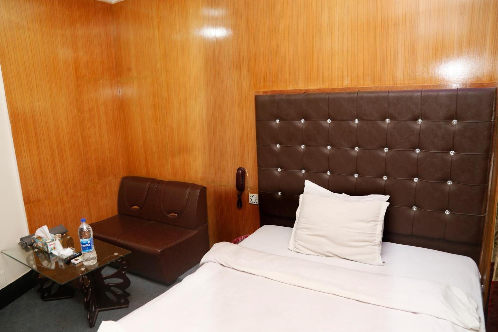 Hotel Blue Bird Dakka Kültér fotó