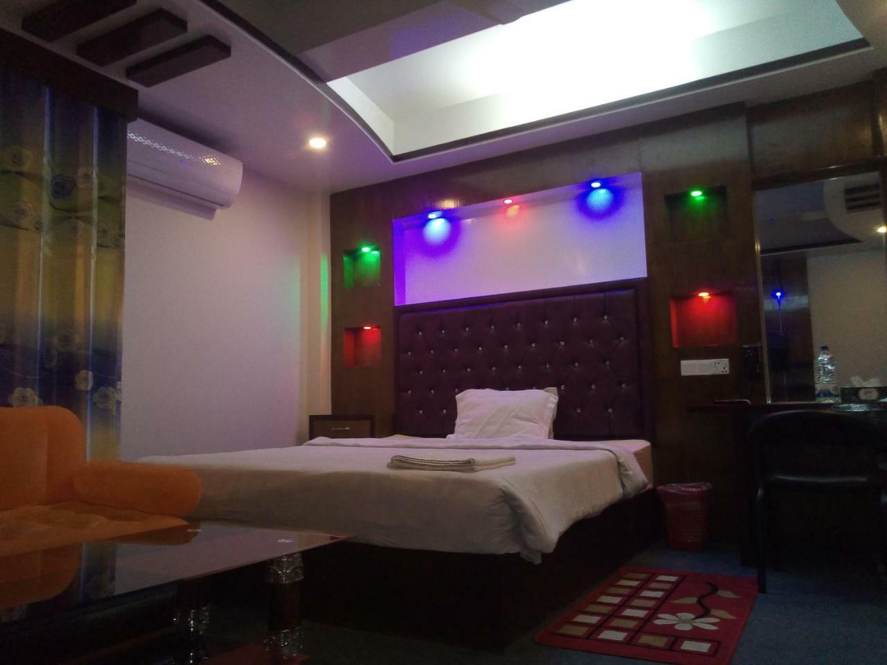 Hotel Blue Bird Dakka Kültér fotó
