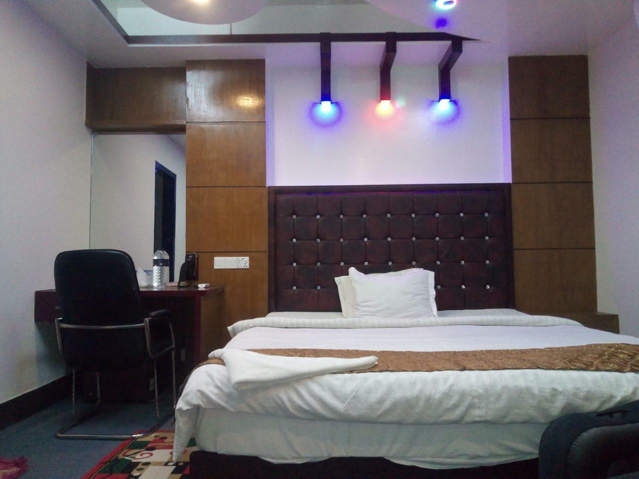 Hotel Blue Bird Dakka Kültér fotó
